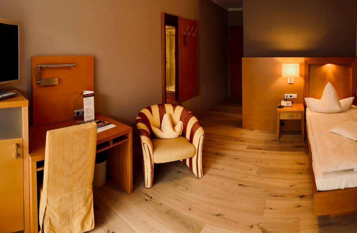 וילינגן Hotel Hochheide מראה חיצוני תמונה