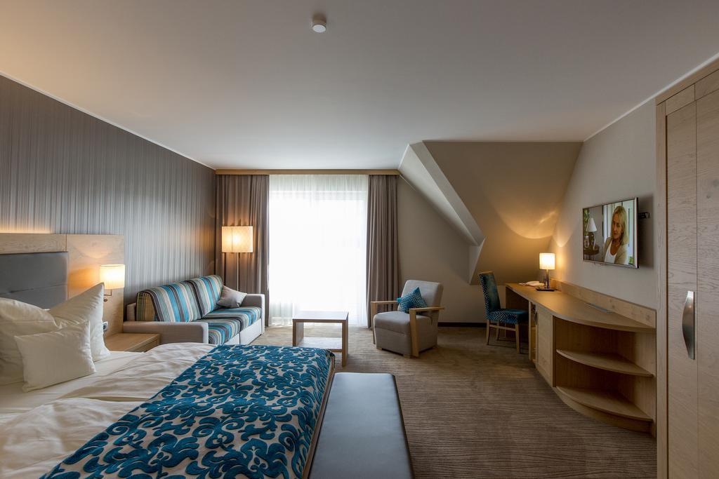 וילינגן Hotel Hochheide מראה חיצוני תמונה